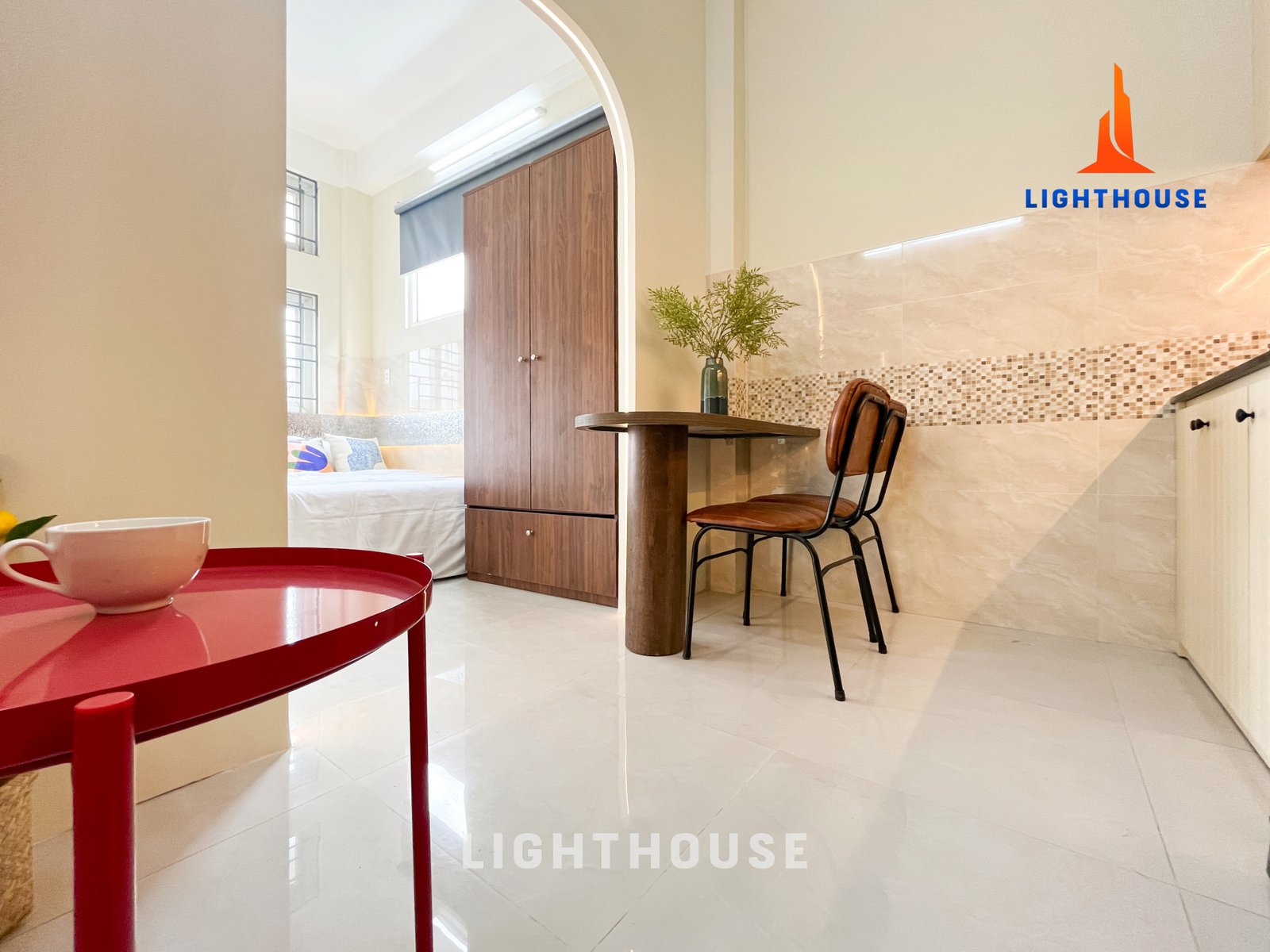 Phòng Ban Công 2 - Quốc Lộ 13, Bình Thạnh