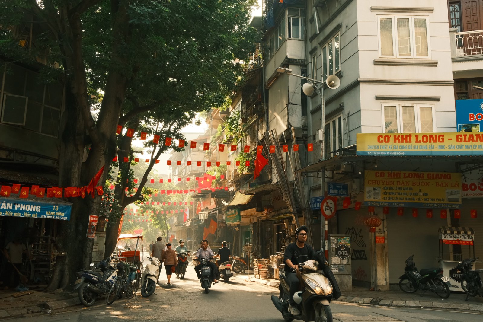 Tuyến đường đông xe cộ tại TP.HCM vào giờ cao điểm