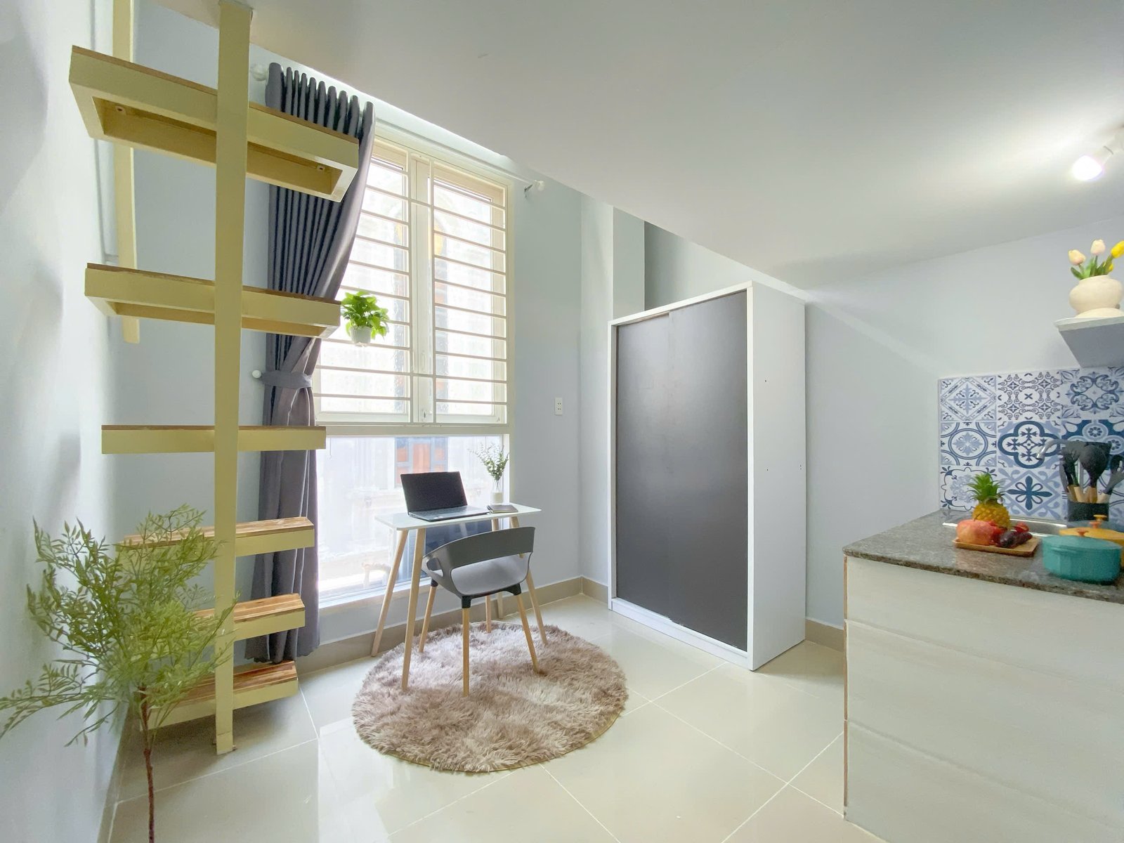 Duplex cửa sổ lớn tại Nguyễn Văn Đậu, Bình Thạnh