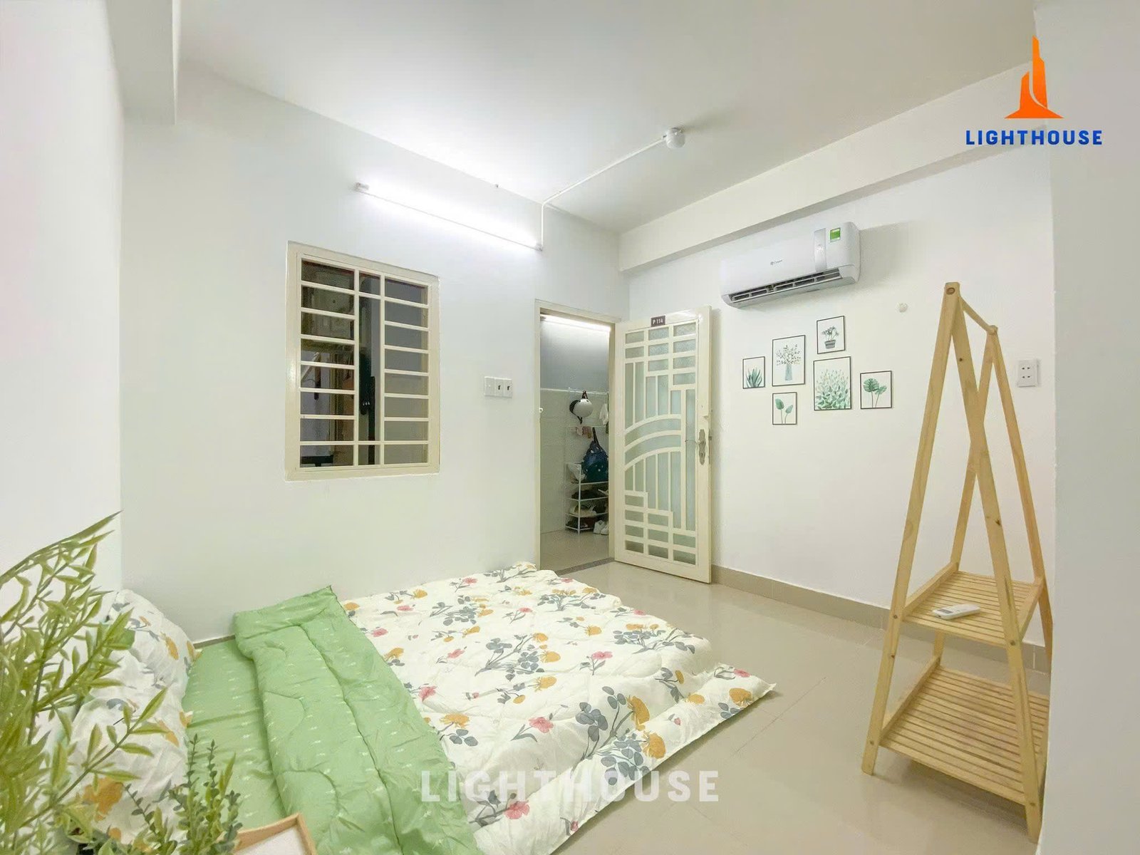 Studio cửa sổ hành lang tại Nguyễn Văn Đậu, Bình Thạnh