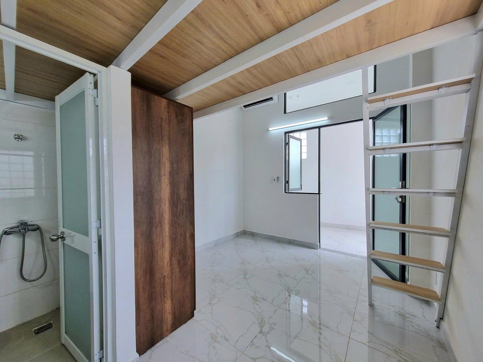 Gác cửa sổ lớn tại Nguyễn Kiệm, Gò Vấp